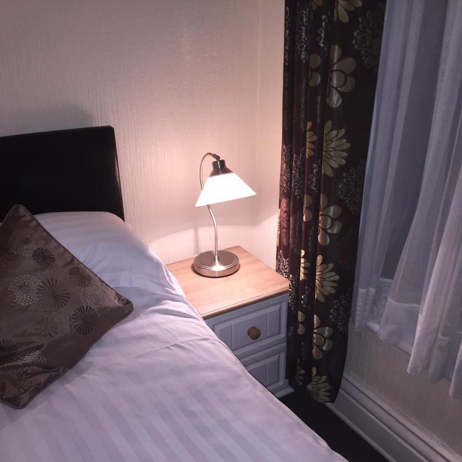The Beechcliffe Hotel - Over 35'S Only بلاكبول الغرفة الصورة