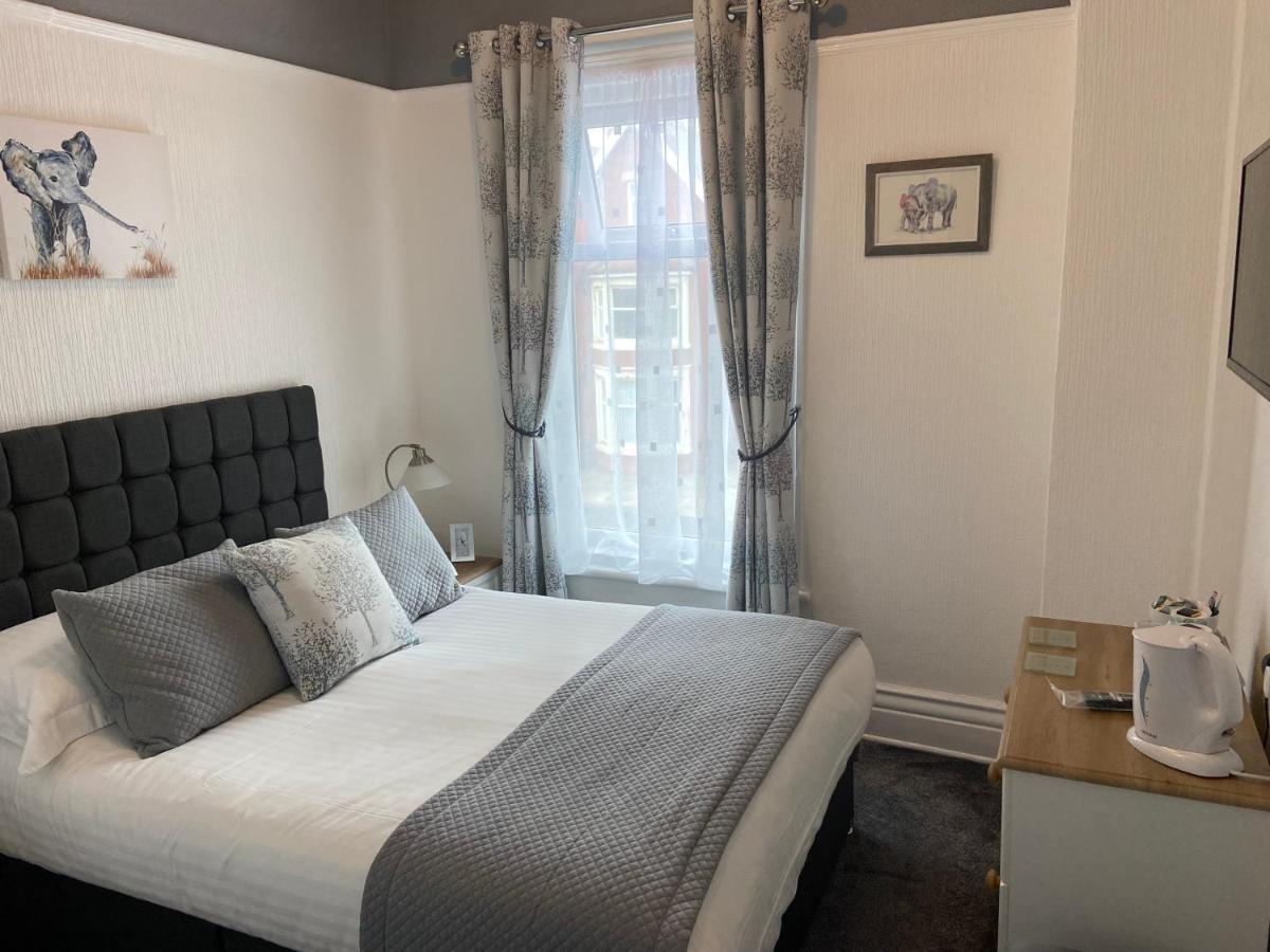The Beechcliffe Hotel - Over 35'S Only بلاكبول المظهر الخارجي الصورة