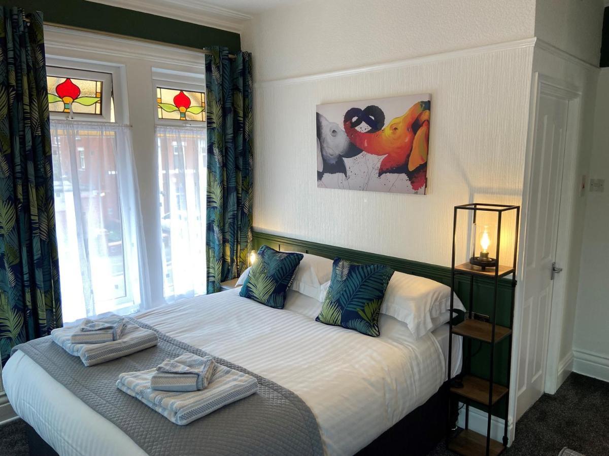 The Beechcliffe Hotel - Over 35'S Only بلاكبول المظهر الخارجي الصورة