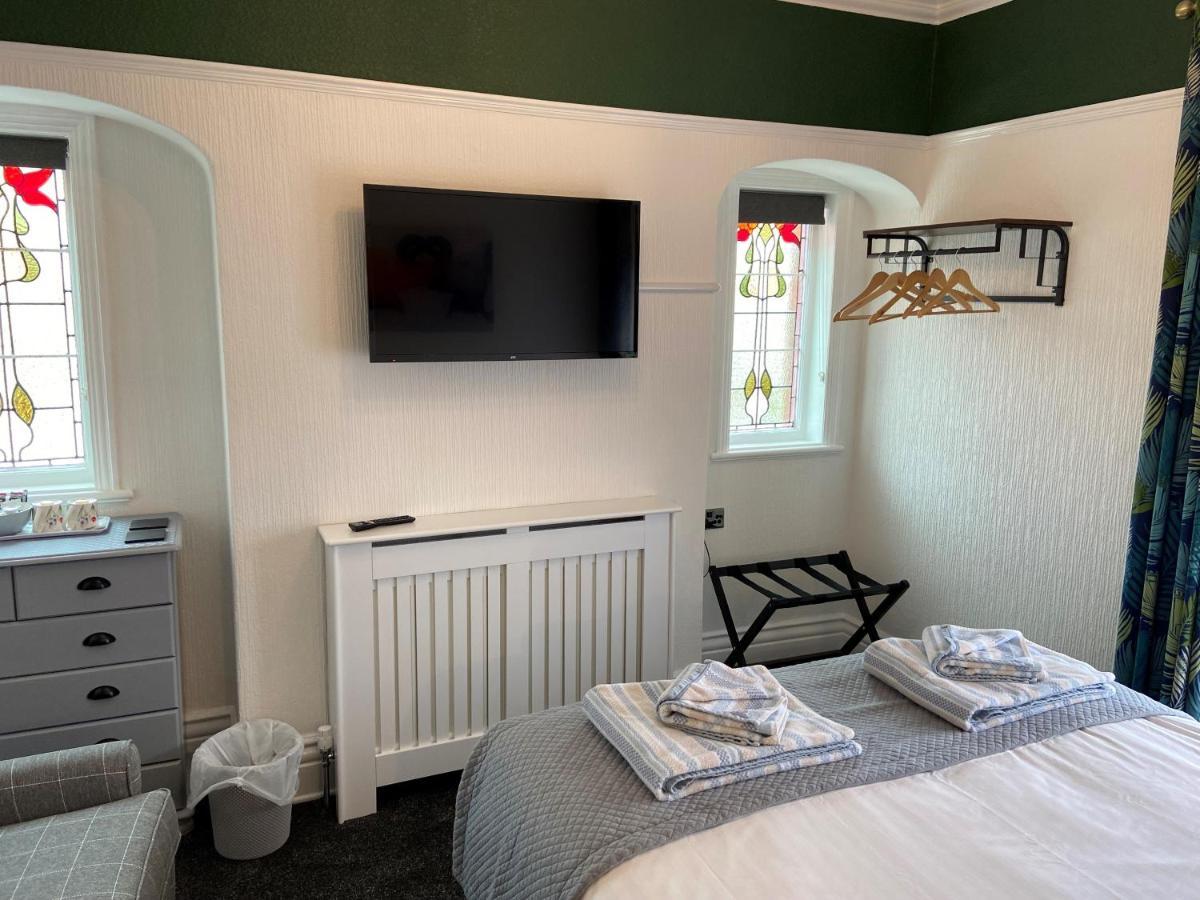 The Beechcliffe Hotel - Over 35'S Only بلاكبول المظهر الخارجي الصورة