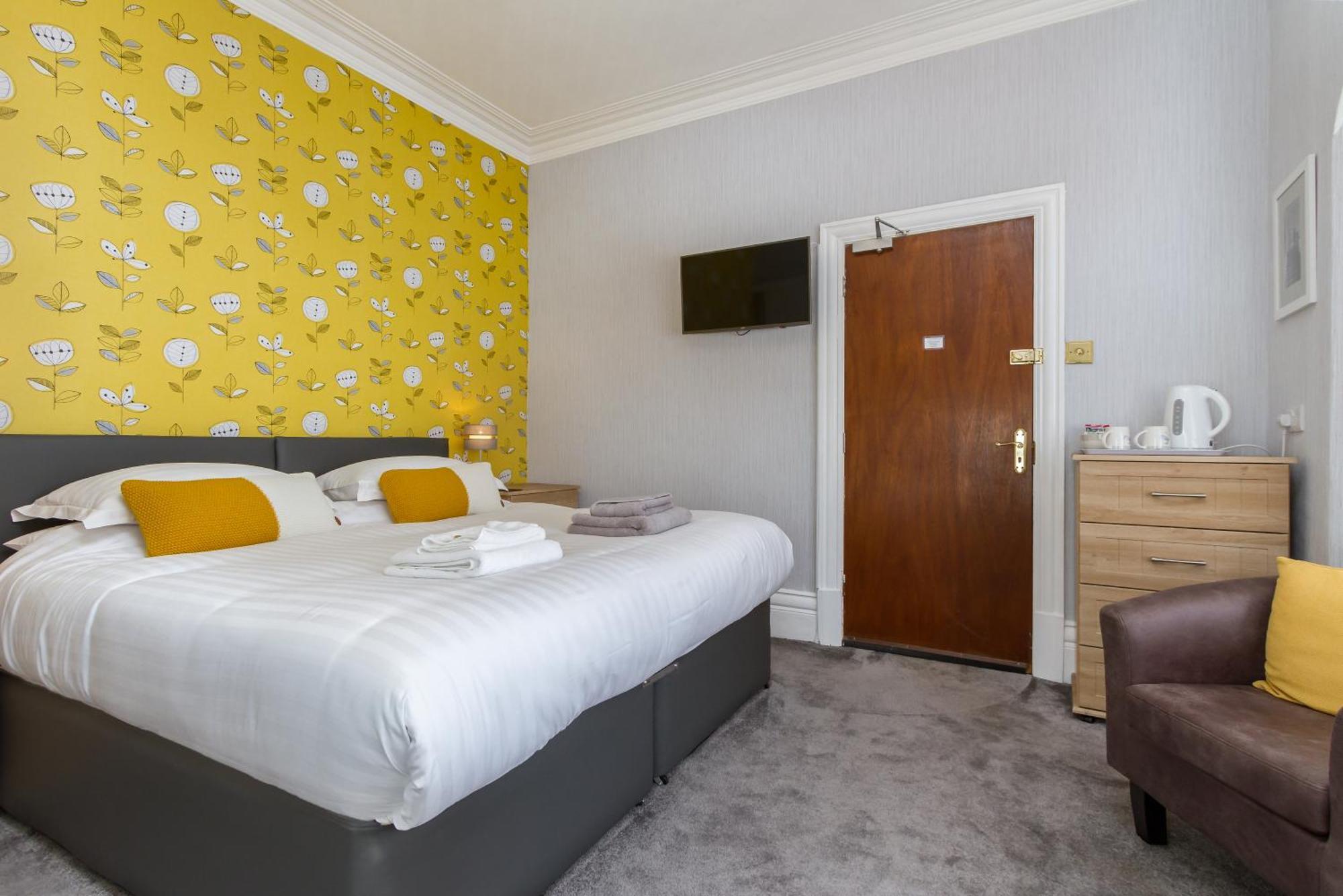 The Beechcliffe Hotel - Over 35'S Only بلاكبول الغرفة الصورة